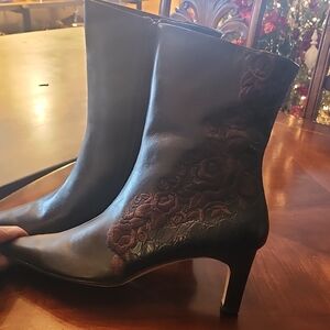 Elegant Brown Embroidered Ankle Boots